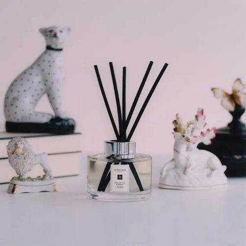 English Pear & Freesia Diffuser Oil Refill jomalone
