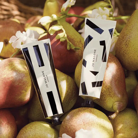 English Pear & Sweet Pea Hand Cream jomalone