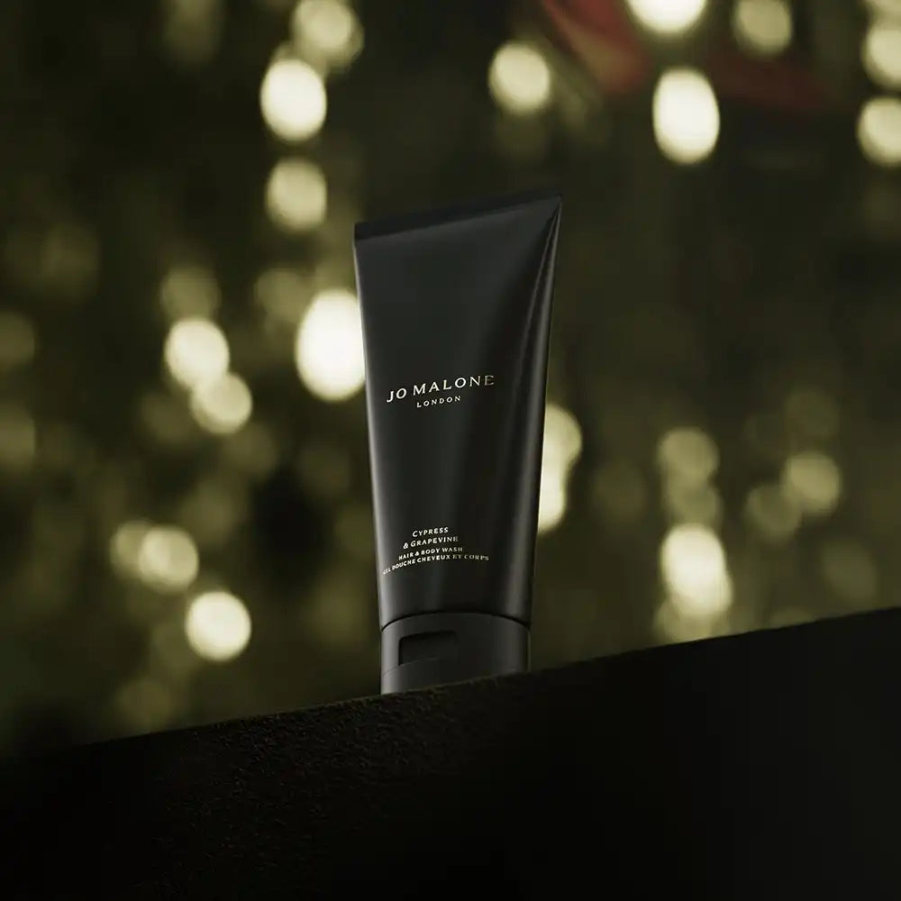 Cypress & Grapevine Hair & Body Wash jomalone