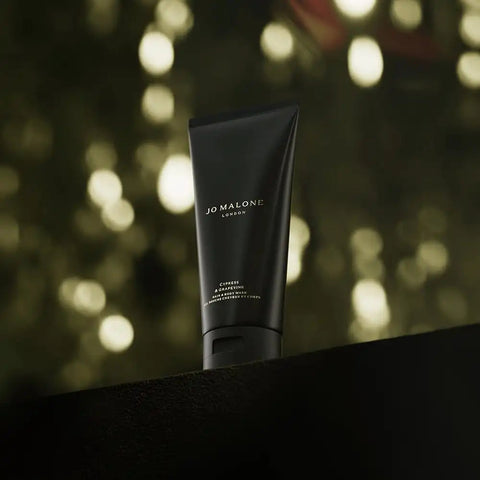 Cypress & Grapevine Hair & Body Wash jomalone