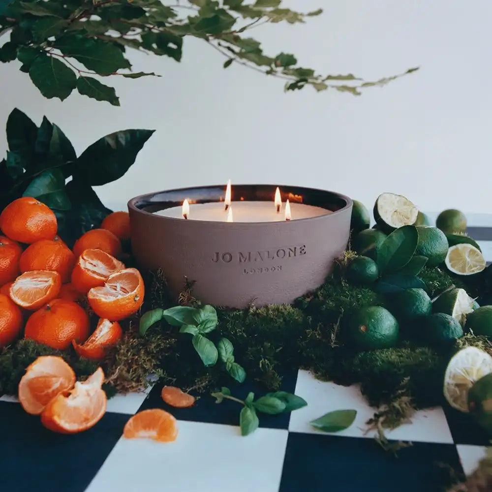 Lime Basil & Mandarin Outdoor Candle jomalone
